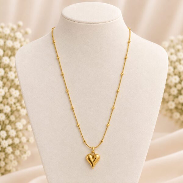 Minimalist Gold Heart Pendant